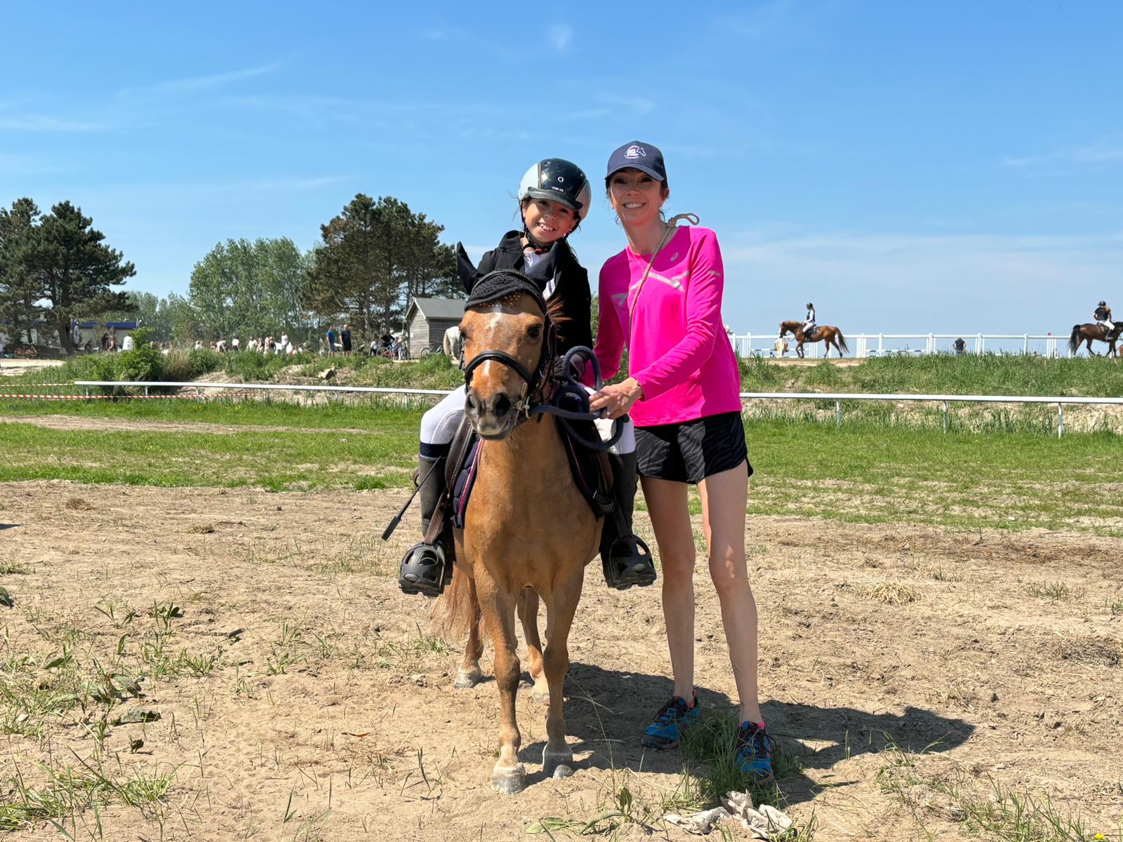 Astrid et sa fille Léontine participaient pour la première fois à la discipline du ride and rue, au Touquet, début mai. Ph. SF